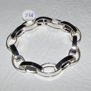 Silver Wide Pointed Oval Link Toggle Bracelet - NEW